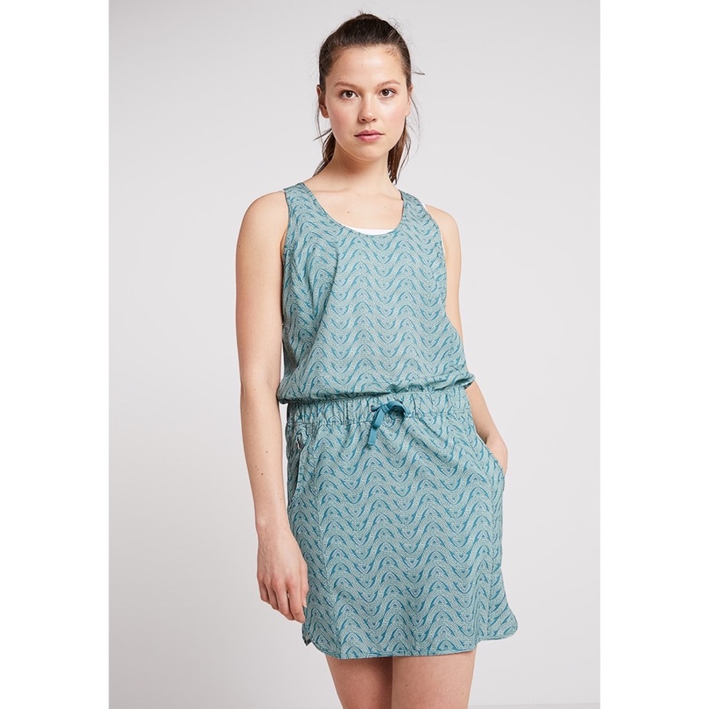Patagonia Fleetwith Tasmanian Teal Sleeveless Athletic Dress